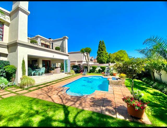 4 BEDROOM HOUSE FOR SALE IN BEVERLEY